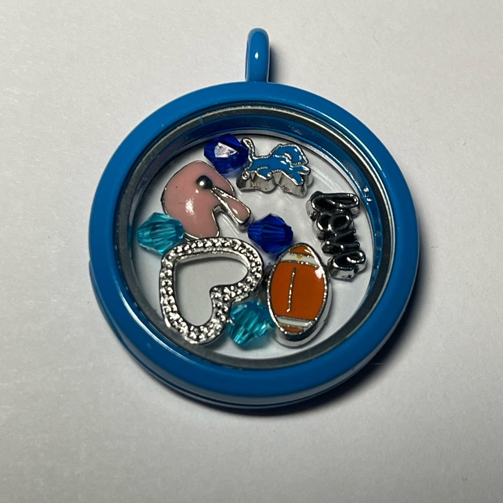 Detroit Lions NFL Memory Charm Locket w/  22 in chain New